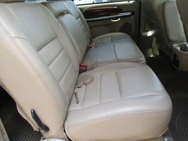 2005 Ford Excursion Limited
