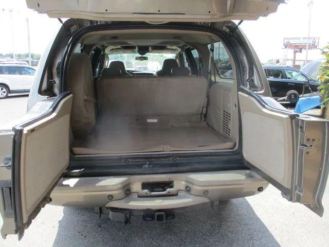 2005 Ford Excursion Limited