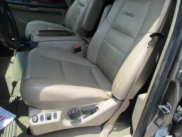 2005 Ford Excursion Limited