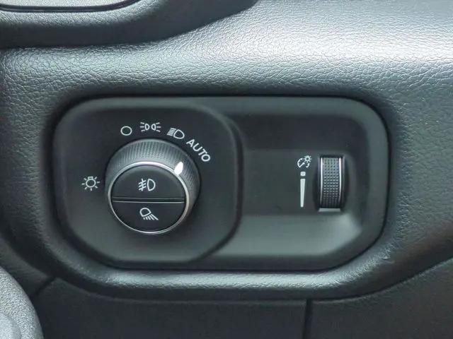 2026 Ram 2500 Warlock Crew Cab 4x4 64 Box