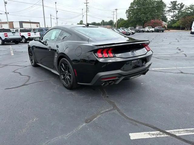 2026 Ford Mustang GT Premium Fastback