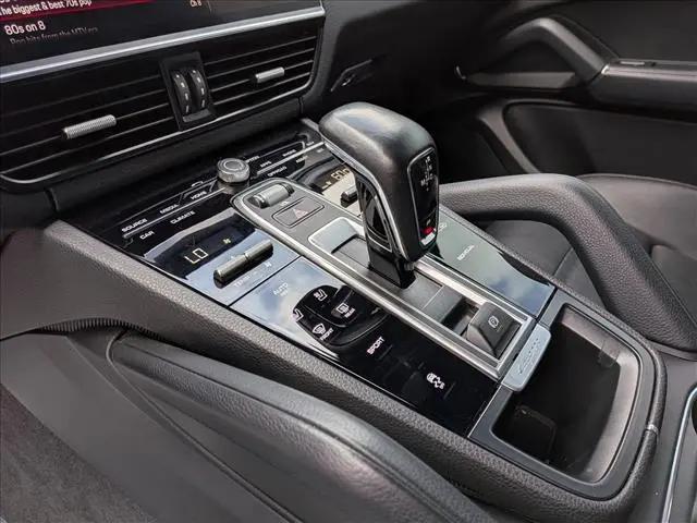 2023 Porsche Cayenne Platinum Edition