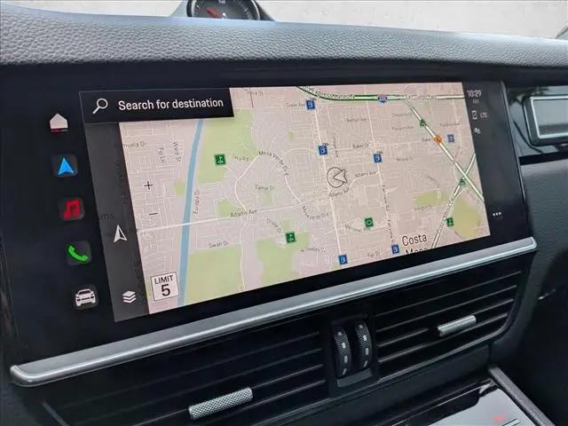 2023 Porsche Cayenne Platinum Edition