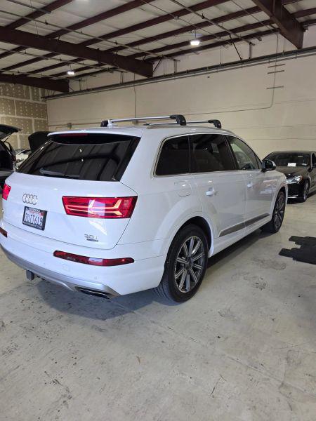 2017 Audi Q7 3.0T Premium