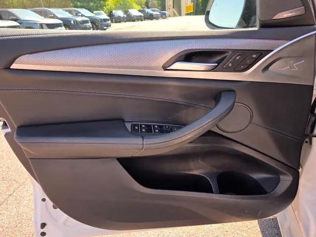 2019 BMW X3 M40i