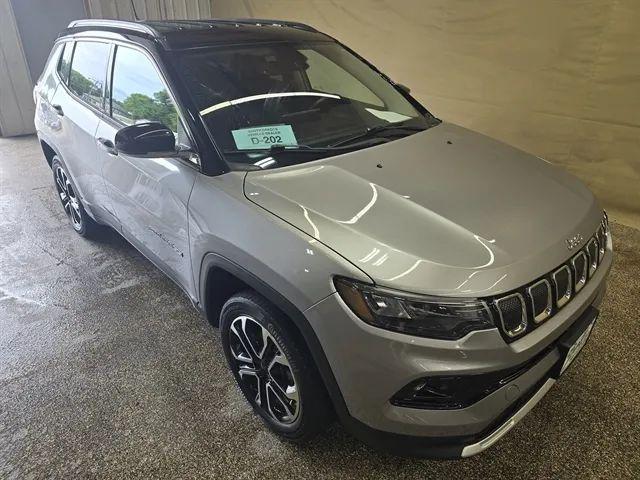2022 Jeep Compass Limited 4x4 for sale in Dell Rapids, SD