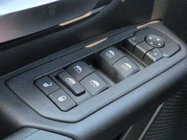 2026 Ram 1500 Tradesman Quad Cab 4x2 64 Box
