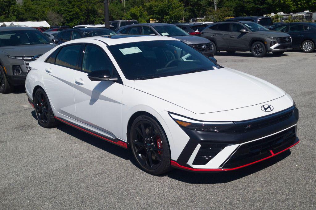New 2026 White HYUNDAI Sedan image 3