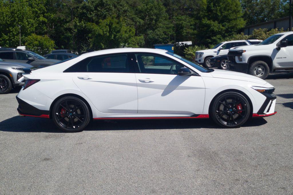 New 2026 White HYUNDAI Sedan image 4