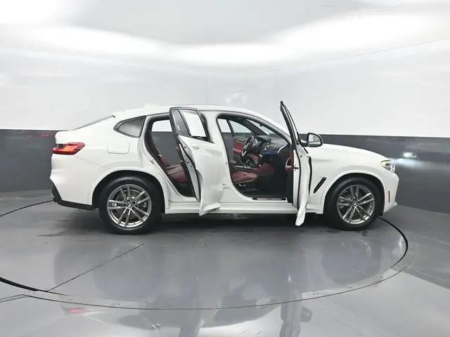 2021 BMW X4 xDrive30i