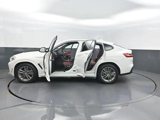 2021 BMW X4 xDrive30i