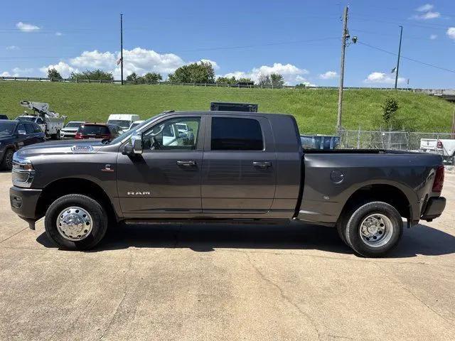2025 Ram 3500 Laramie Mega Cab 4x4 64 Box