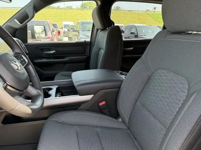 2026 Ram 1500 Express Crew Cab 4x4 57 Box