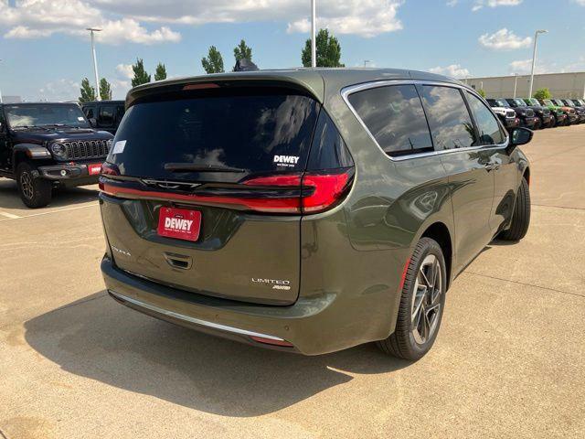 2027 Chrysler Pacifica Limited