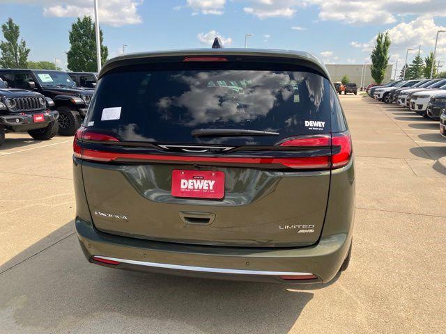2027 Chrysler Pacifica Limited