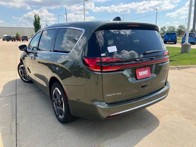 2027 Chrysler Pacifica Limited