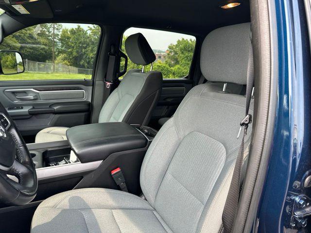2022 Ram 1500 Big Horn Crew Cab 4x4 5'7" Box