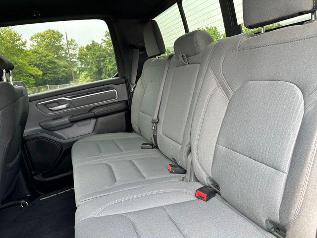 2022 Ram 1500 Big Horn Crew Cab 4x4 5'7" Box
