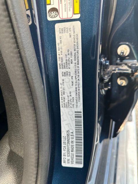 2022 Ram 1500 Big Horn Crew Cab 4x4 5'7" Box