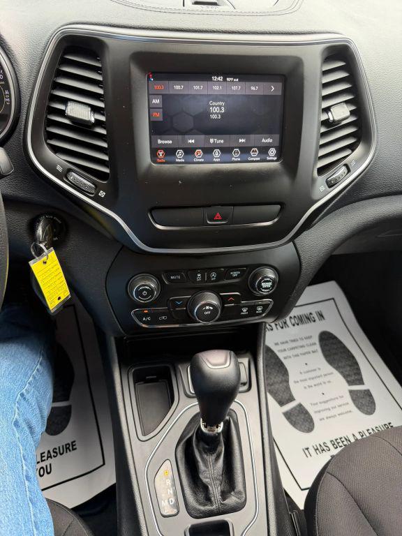 2019 Jeep Cherokee Latitude FWD