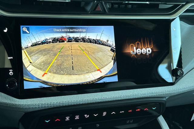 2026 Jeep Cherokee Laredo 4x4