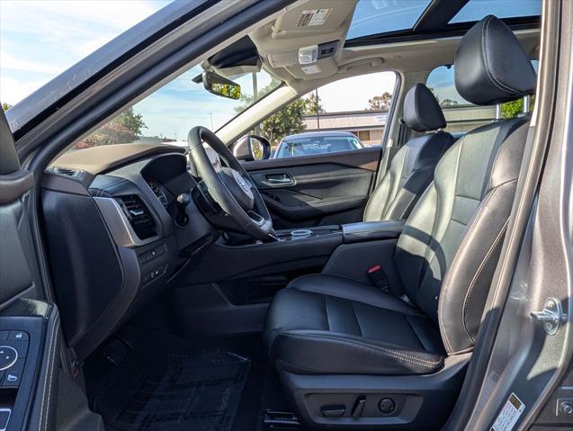 2023 Nissan Rogue SL FWD