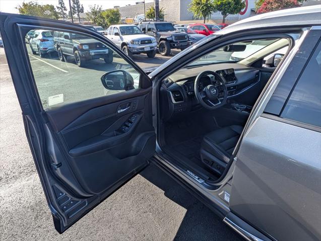 2023 Nissan Rogue SL FWD