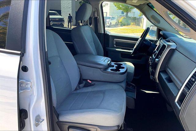 2019 Ram 1500 Classic SLT Crew Cab 4x4 57 Box