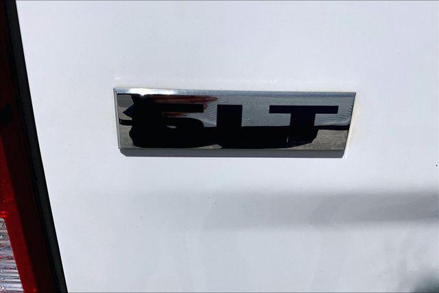 2019 Ram 1500 Classic SLT Crew Cab 4x4 57 Box