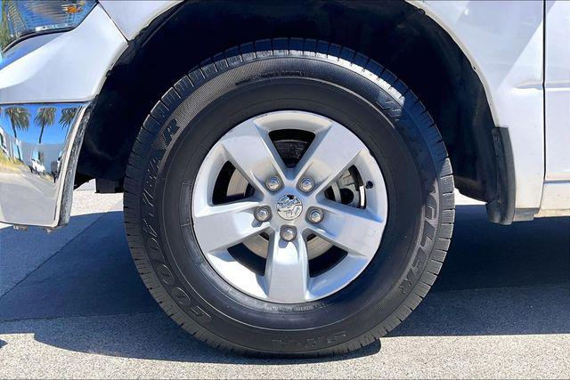 2019 Ram 1500 Classic SLT Crew Cab 4x4 57 Box