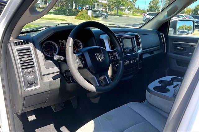 2019 Ram 1500 Classic SLT Crew Cab 4x4 57 Box