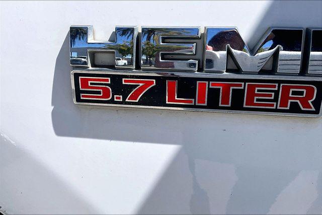 2019 Ram 1500 Classic SLT Crew Cab 4x4 57 Box