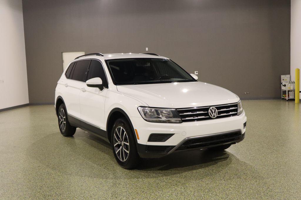2020 Volkswagen Tiguan 2.0T SE's photo