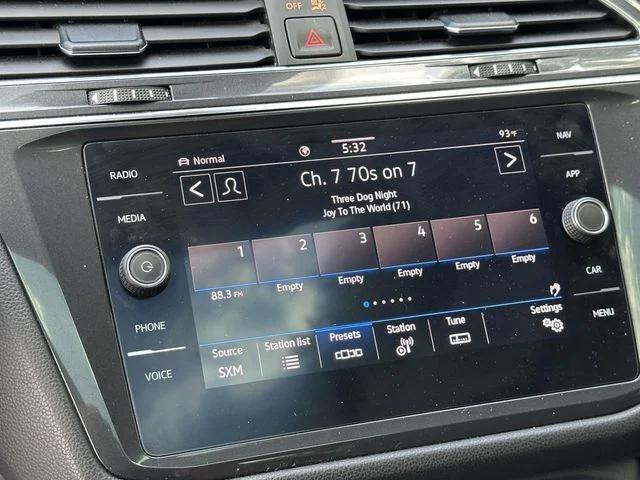 2021 Volkswagen Tiguan 2.0T SEL 2021 Volkswagen Tiguan 2.0T SEL