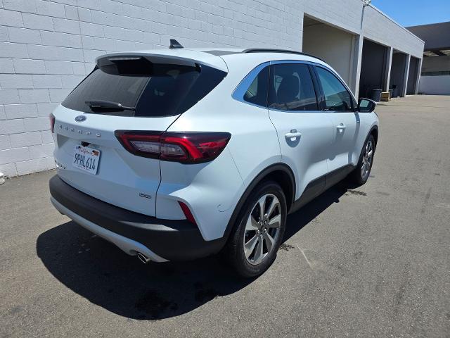 2025 Ford Escape Platinum