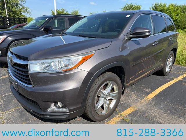 2016 Toyota Highlander Limited Platinum V6 for sale in Dixon, IL