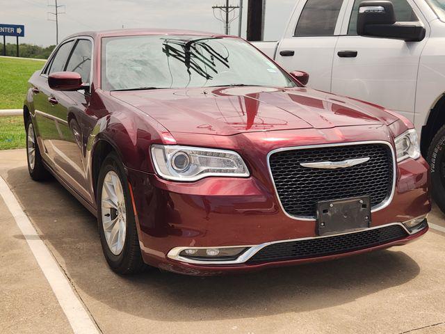 2015 Chrysler 300 Limited for sale in Gainesville, TX