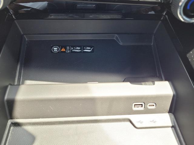 2026 Chevrolet Suburban Premier, 4WD
