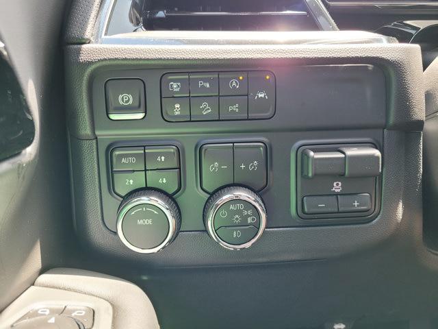 2026 Chevrolet Suburban Premier, 4WD