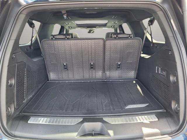 2026 Chevrolet Suburban Premier, 4WD