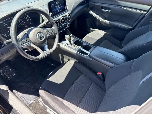 2023 Nissan Sentra SV Xtronic CVT