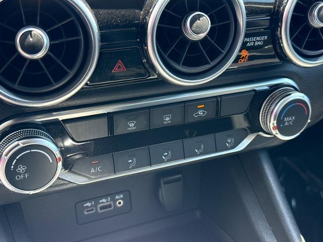 2023 Nissan Sentra SV Xtronic CVT