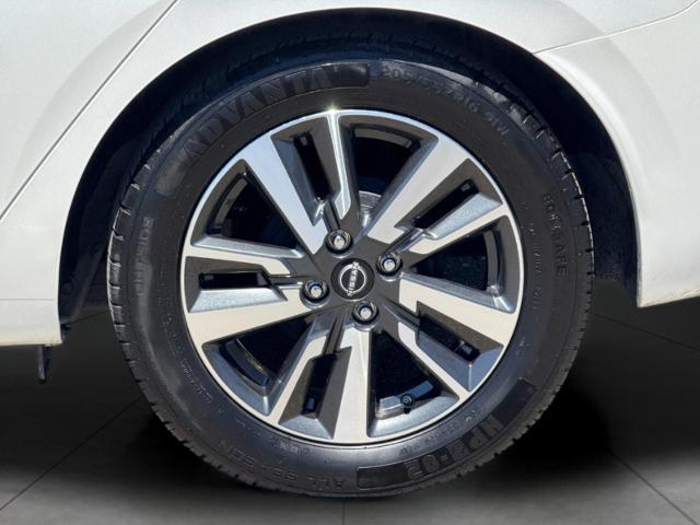 2024 Nissan Versa 1.6 SV