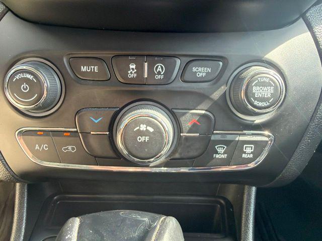 2021 Jeep Cherokee Altitude FWD
