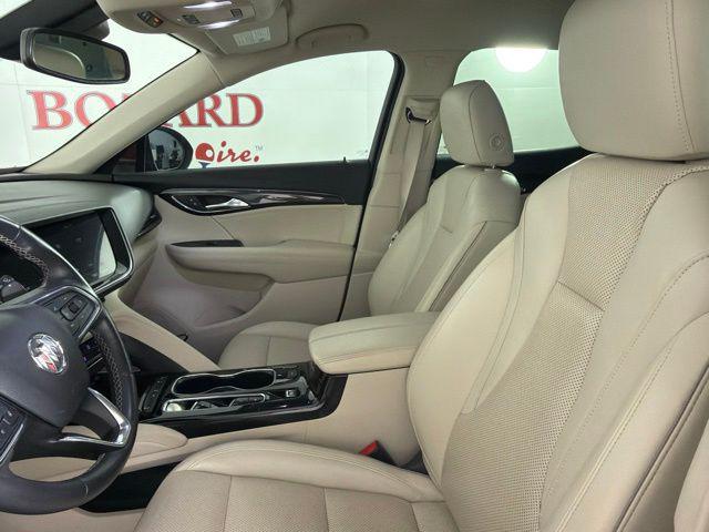 2022 Buick Envision FWD Essence