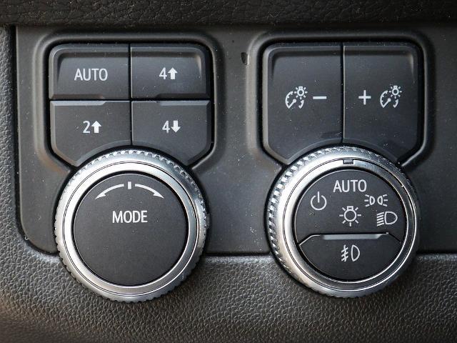 2022 GMC Yukon 4WD Denali