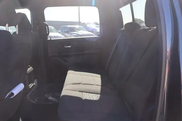 2026 Ram 1500 Express Crew Cab 4x4 57 Box