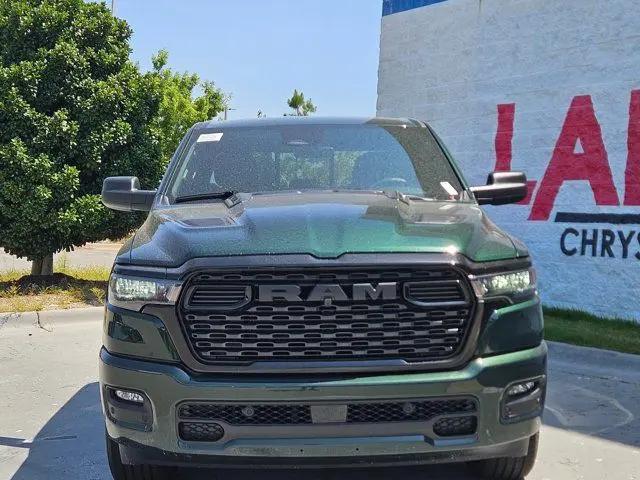2026 Ram 1500 Express Crew Cab 4x4 57 Box