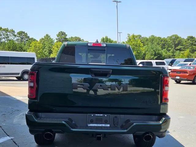 2026 Ram 1500 Express Crew Cab 4x4 57 Box