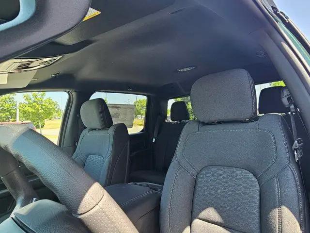 2026 Ram 1500 Express Crew Cab 4x4 57 Box